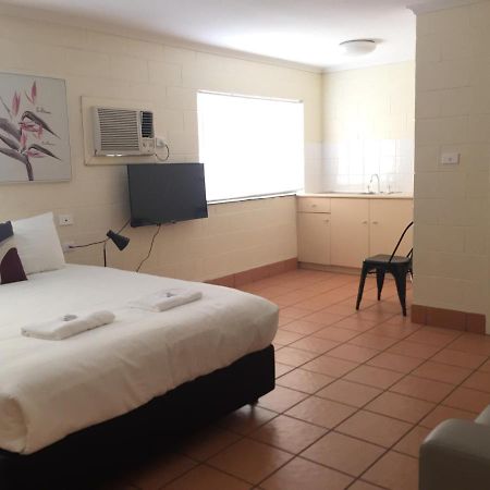 Lake Central Cairns Bagian luar foto