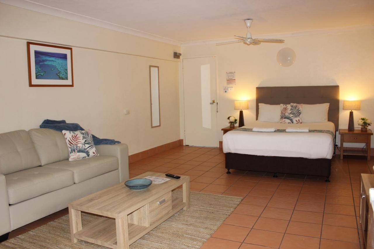 Lake Central Cairns Bagian luar foto