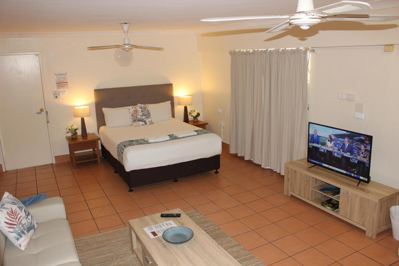 Lake Central Cairns Bagian luar foto