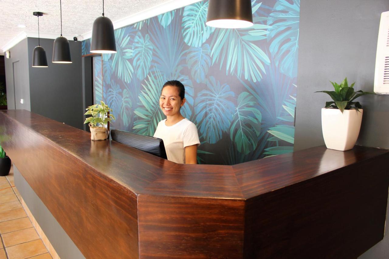 Lake Central Cairns Bagian luar foto