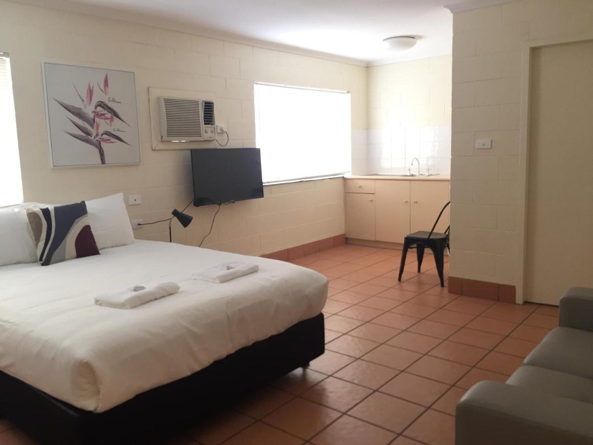 Lake Central Cairns Bagian luar foto
