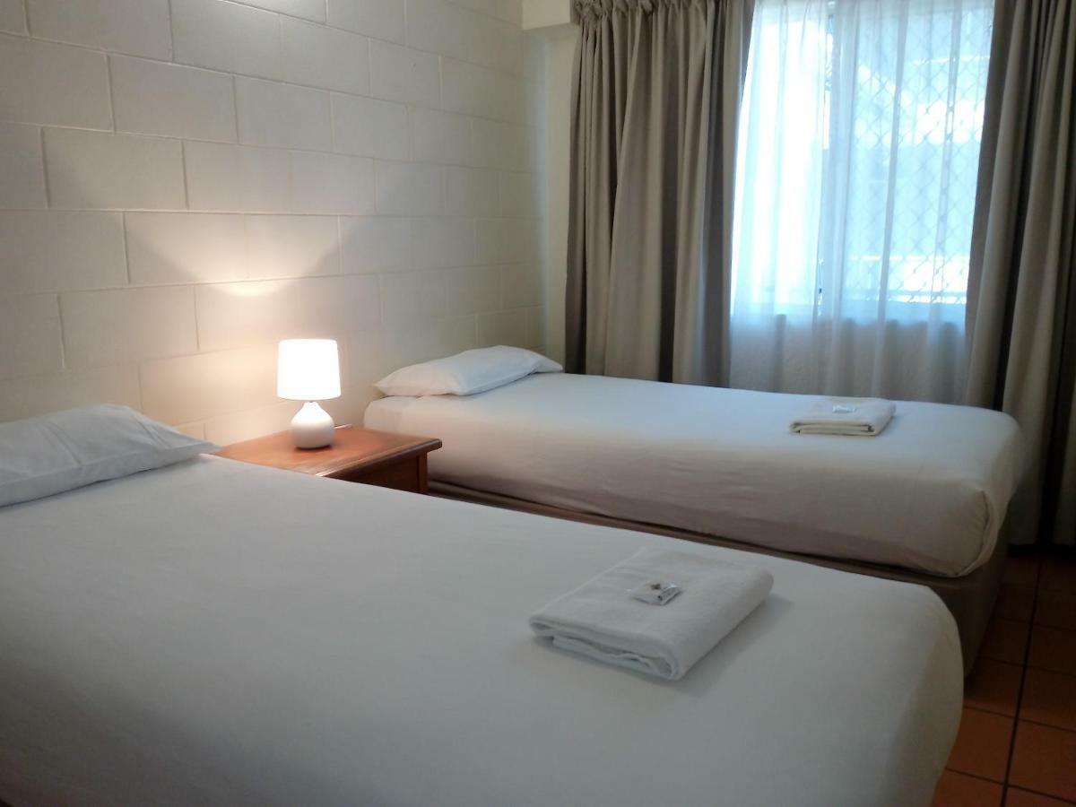 Lake Central Cairns Bagian luar foto